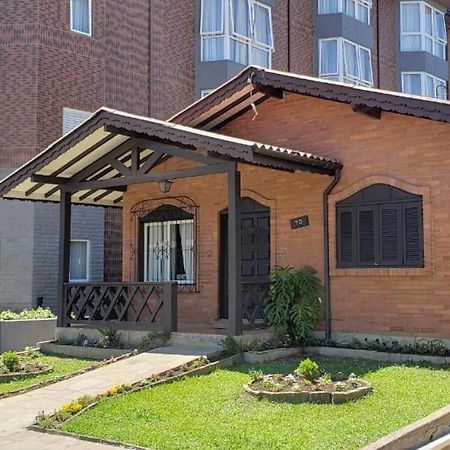 Casa Das Fontes - Centro Gramado Exterior foto